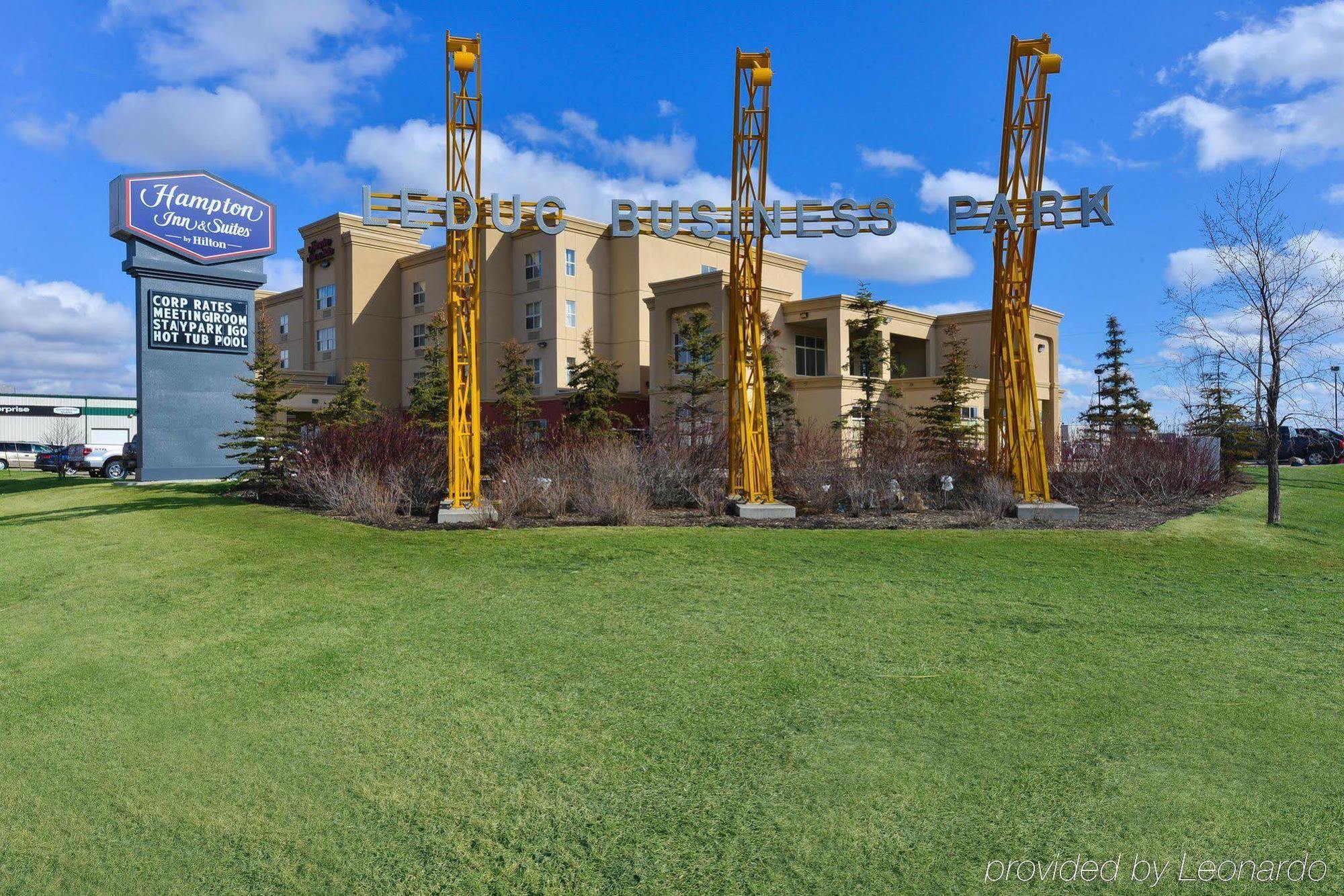 Hampton Inn & Suites By Hilton Edmonton International Airport Leduc Exterior photo